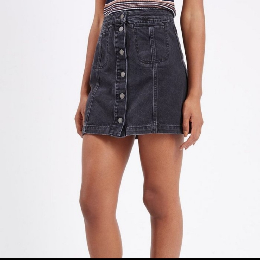 TOPSHOP moto black jean skirt size 4 NWT